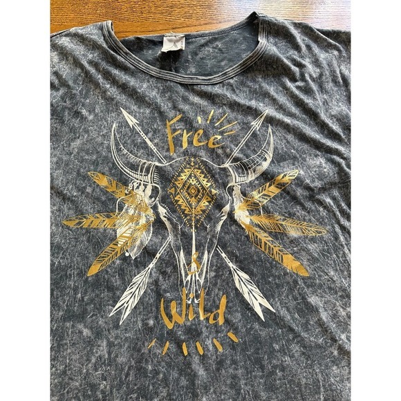 American Age Tee NWOT Size M - Picture 2 of 7